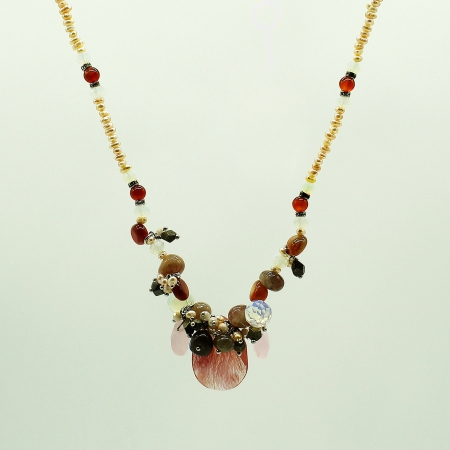 Ottaviani necklace with pink beads and semi-precious stones