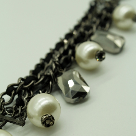 Ottaviani bracelet with pearls and hanging stones