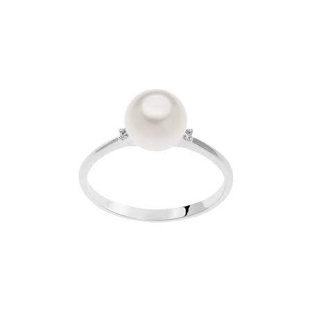 Comet ring with pearl and two side diamonds