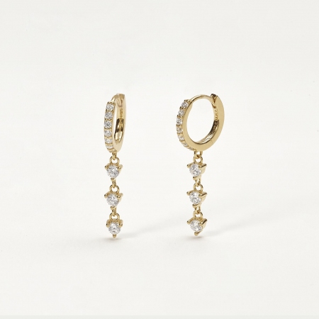 Orecchini Mabina in argento dorato con zirconi pendenti